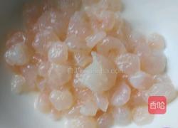 虾仁炒蛋的做法图解1