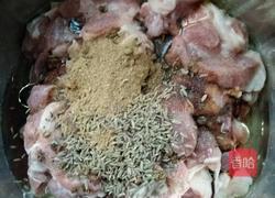 羊肉串的做法图解1