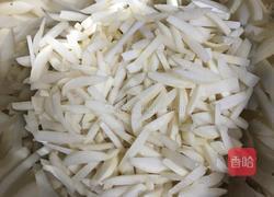 腌萝卜皮的做法图解1