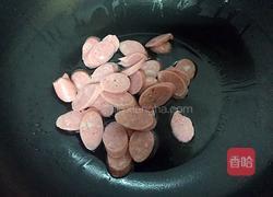 火腿肠炒花菜的做法图解3