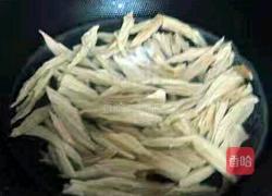 巧拌麻辣腐竹丝的做法图解3