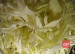 家常平包菜的做法图解1