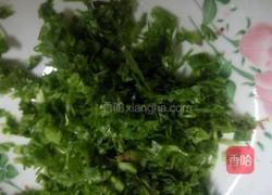 萝卜丝拌香菜的做法图解2