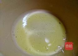 南瓜泥蛋糕卷的做法图解3