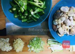 板栗啤酒鸡的做法图解3