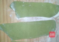 菠菜面条的做法图解4