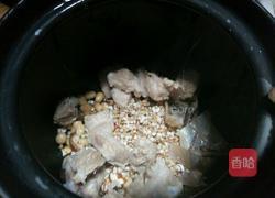 薏米香菇排骨汤的做法图解4