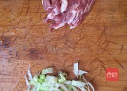 白菜豆芽豆皮拌胡萝卜的做法图解5