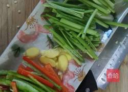 芹菜牛皮香干的做法图解2