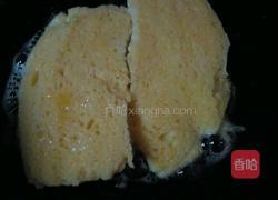 香煎馒头鸡蛋饼的做法图解4