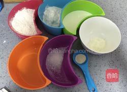 披萨饼皮的做法图解2