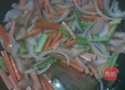 螺旋意利炒面的做法图解4