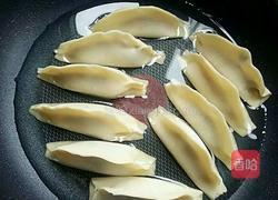 生煎水饺的做法图解7