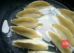 生煎水饺的做法图解8