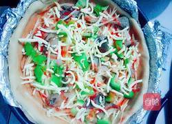 新奥尔良烤肉披萨的做法图解3