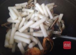 螃蟹炒年糕的做法图解4