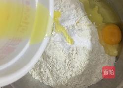 油条的做法图解2