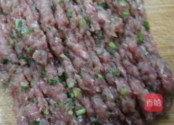 荠菜肉丸子的做法图解2