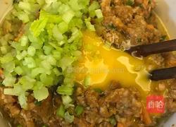 香酥猪肉馅饼的做法图解2