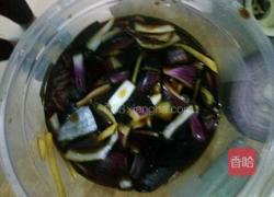 电饭煲焖鸡的做法图解3