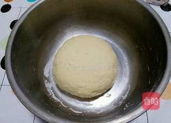 自制果仁包的做法图解3