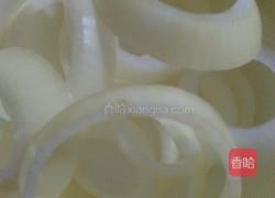 洋葱圈鸡蛋小饼的做法图解1