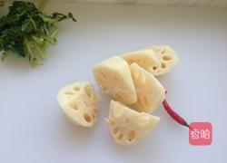 莲藕炖排骨的做法图解4