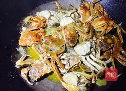 香辣爆炒螃蟹的做法图解4