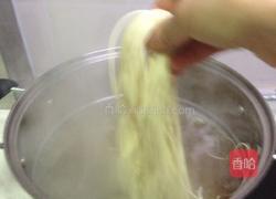 排骨汤面的做法图解4