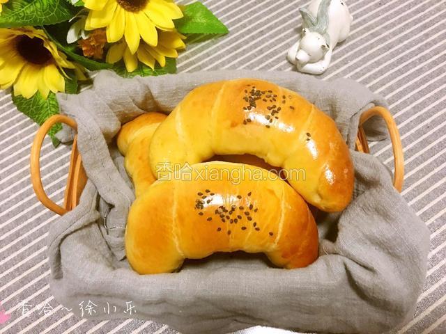 肉松牛角包