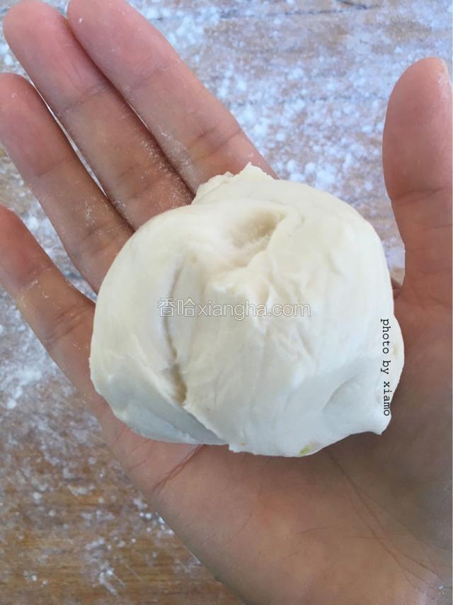 这是一人吃的面团量