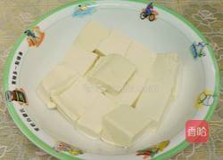 豆腐蒸水蛋的做法图解2
