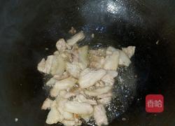 五花肉炒白菜的做法图解2