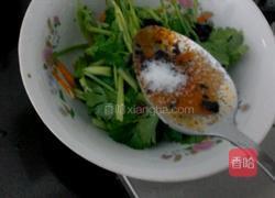 胡萝卜拌香菜的做法图解6