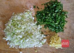 猪肉大葱馅包子的做法图解5