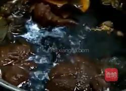 爱心牛肉酱的做法图解1