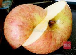 香浓苹果汁的做法图解1