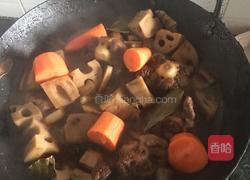 莲藕焖牛尾的做法图解10