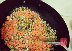 什锦炒饭（蔬菜肉丁炒饭）的做法图解9
