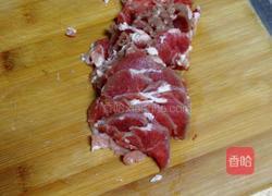 葱爆羊肉炒饭的做法图解1