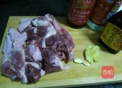 酱油焖鸭的做法图解1