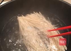 肥牛肉丸汤面的做法图解5