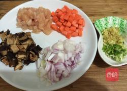 土豆焖饭的做法图解2