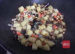 土豆焖饭的做法图解7