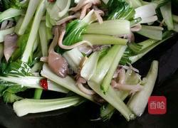 蘑菇炒青菜的做法图解4