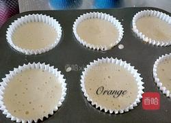 葡萄干杯子蛋糕的做法图解5