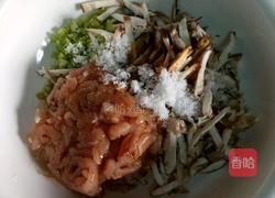 香菇鸡丝饭的做法图解4