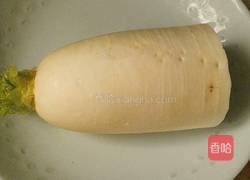 酸甜萝卜片的做法图解1