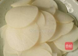 酸甜萝卜片的做法图解2