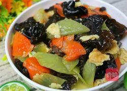 鸡蛋木耳炒青笋的做法图解10